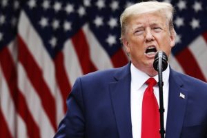 Donald Tramp dünýä klublary çempionatyň final duşuşygyna gatnaşar